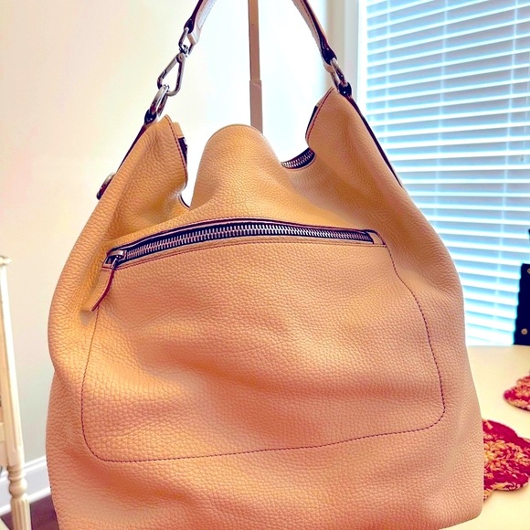 ❤️Auth Cream Prada Leather Hobo - Picture 1 of 16